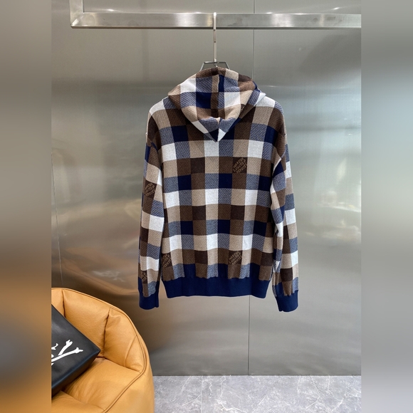 LV Men's Hooded Sweater - Picture 8 of 8